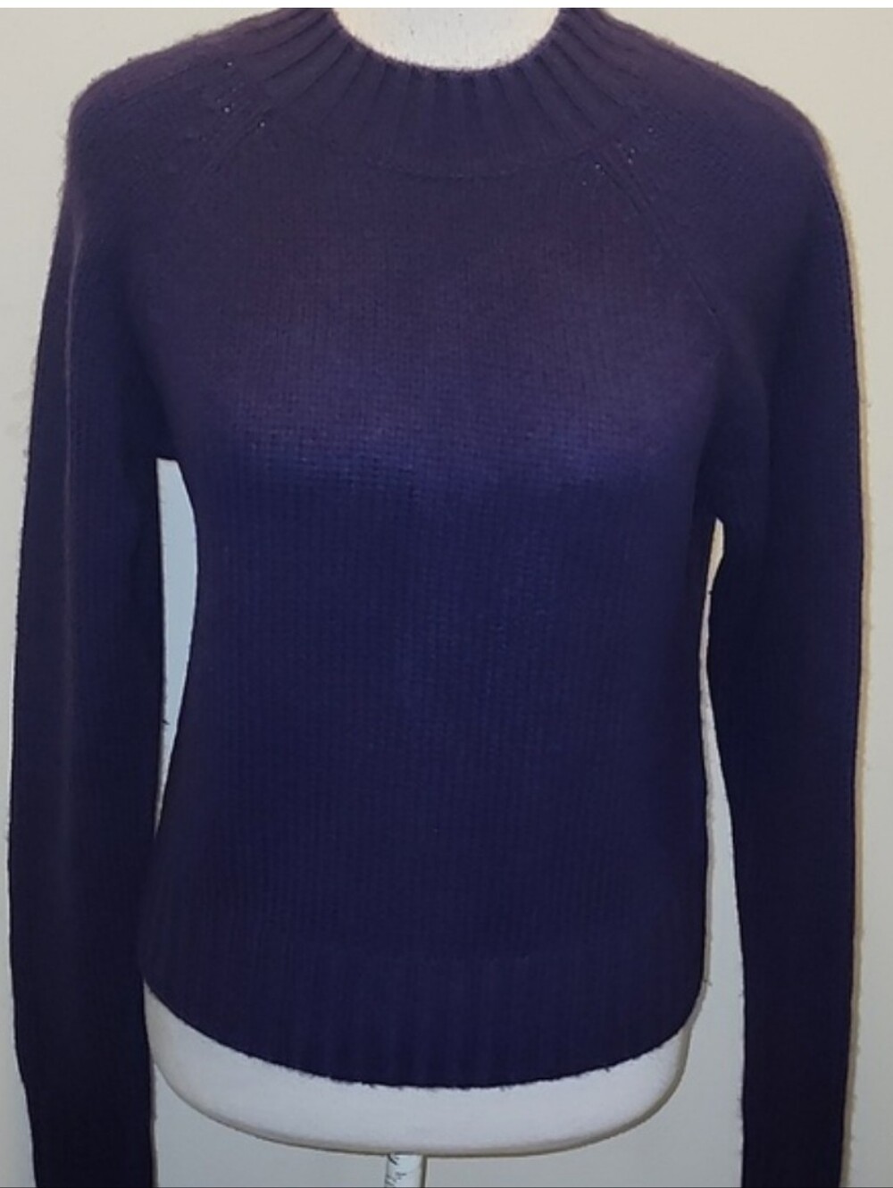 Vince Women's Crewneck Sweater Deep Plum Cashmere